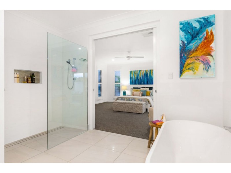 229 Wellington Street, Ormiston QLD 4160