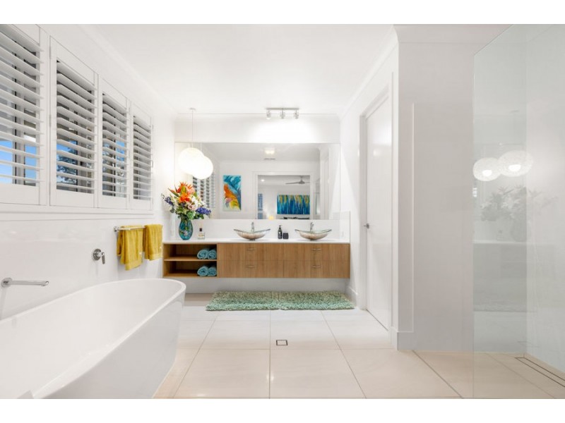 229 Wellington Street, Ormiston QLD 4160