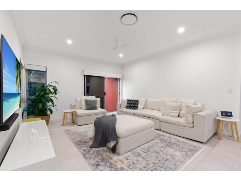 29 Watervale Parade, Wakerley QLD 4154