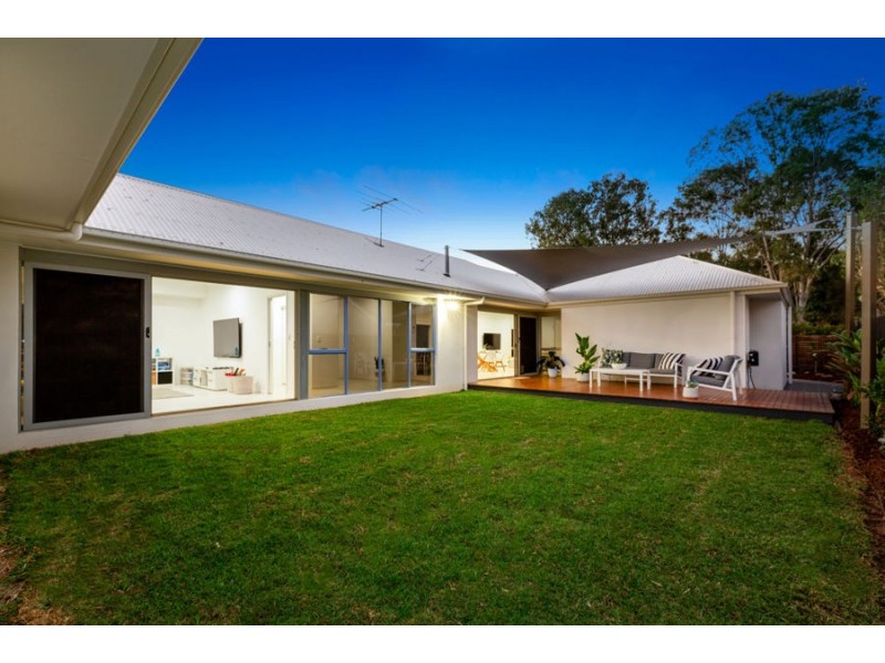 29 Watervale Parade, Wakerley QLD 4154