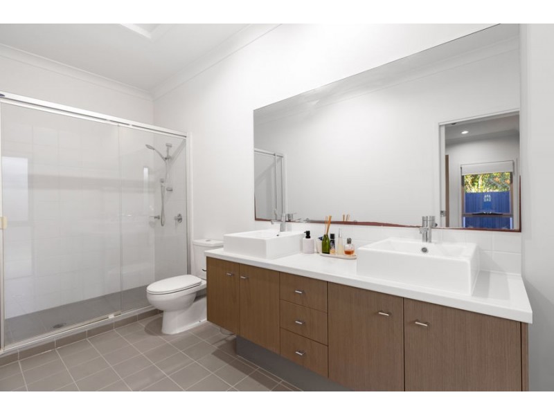 29 Watervale Parade, Wakerley QLD 4154