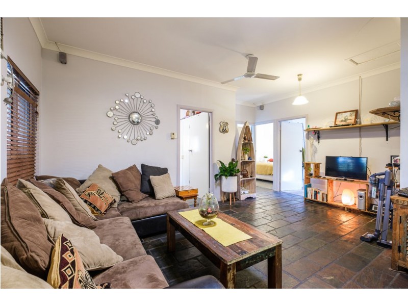 1-3 Buch Square, The Caves QLD 4702