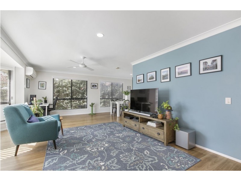 6 Holland Crescent, Wynnum West QLD 4178