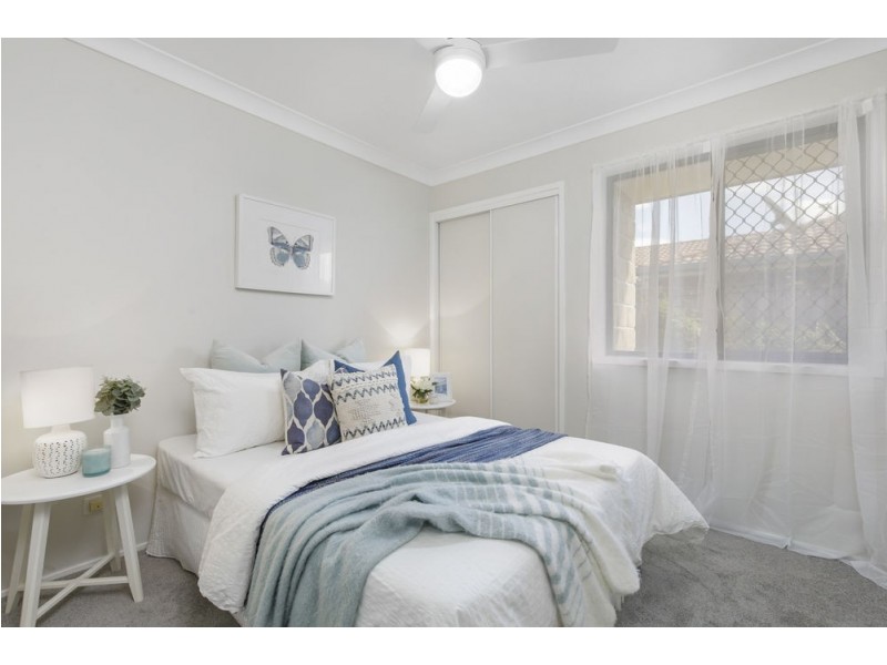 6 Holland Crescent, Wynnum West QLD 4178