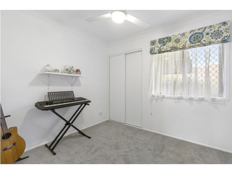 6 Holland Crescent, Wynnum West QLD 4178