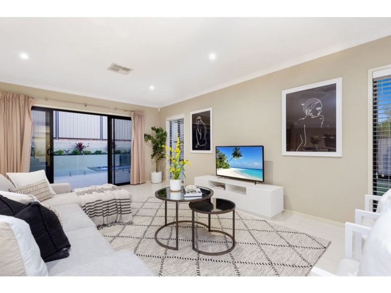 23 Senden Crescent, Manly West QLD 4179