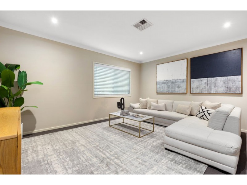 23 Senden Crescent, Manly West QLD 4179