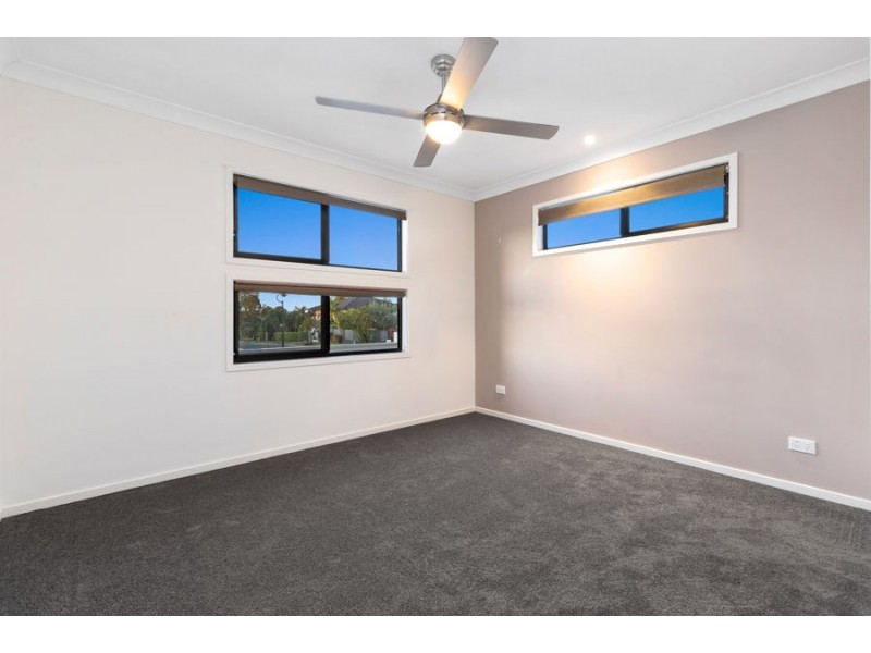 27 Wattle Place, Gumdale QLD 4154