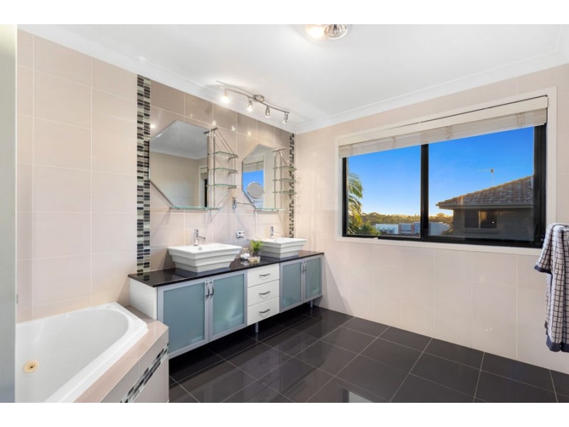 86 Behan Crescent, Wakerley QLD 4154