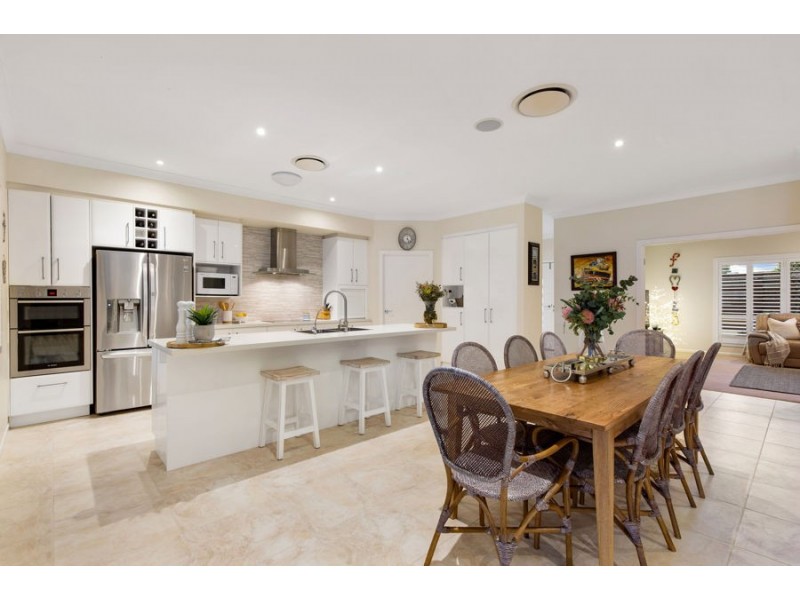 34 Brokenwood Circuit, Gumdale QLD 4154