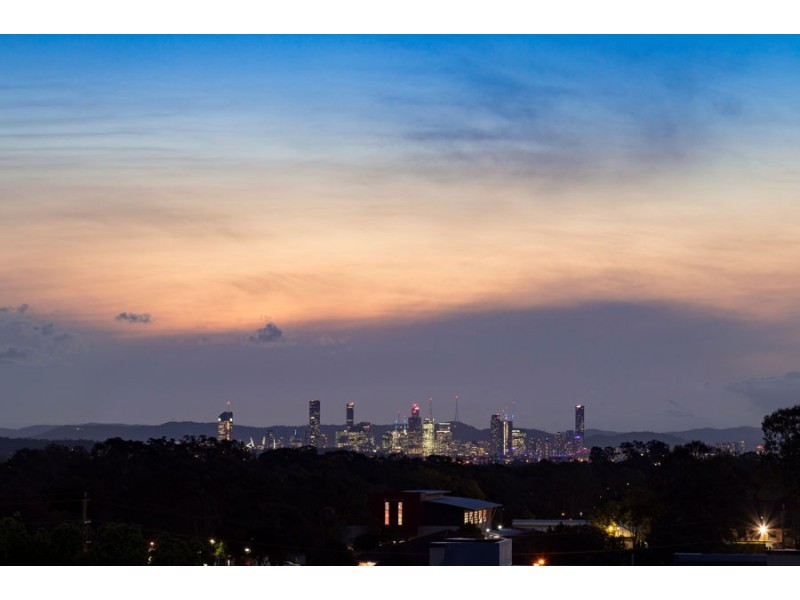 50 Sweetapple Place, Manly West QLD 4179