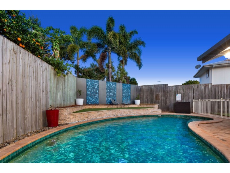 50 Sweetapple Place, Manly West QLD 4179