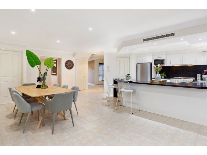 50 Sweetapple Place, Manly West QLD 4179