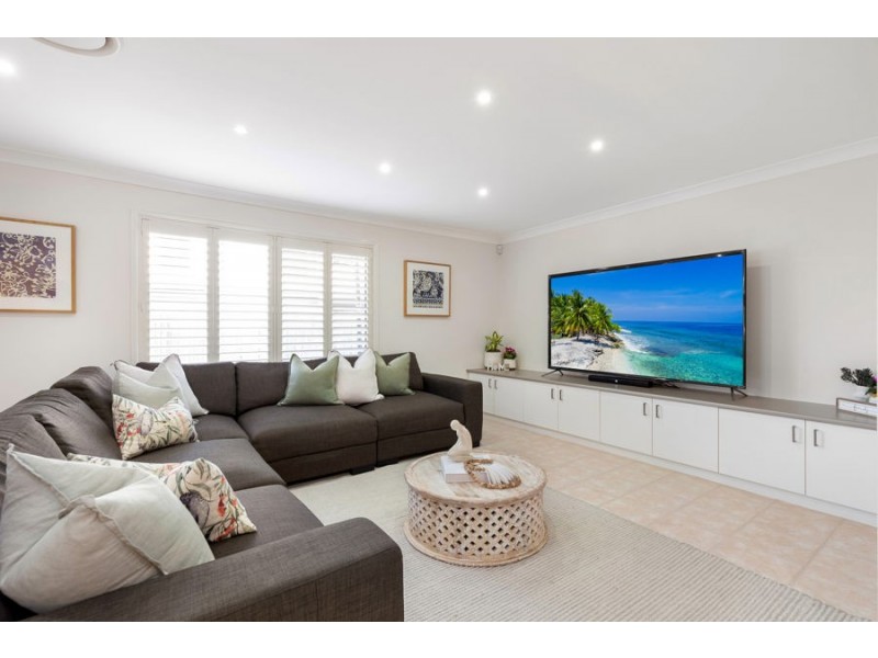50 Sweetapple Place, Manly West QLD 4179