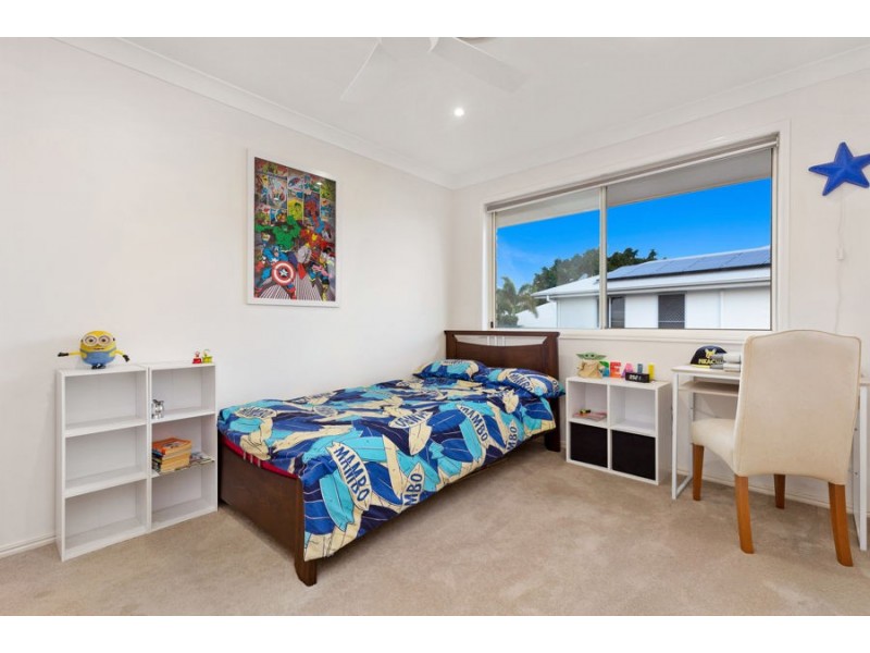 50 Sweetapple Place, Manly West QLD 4179