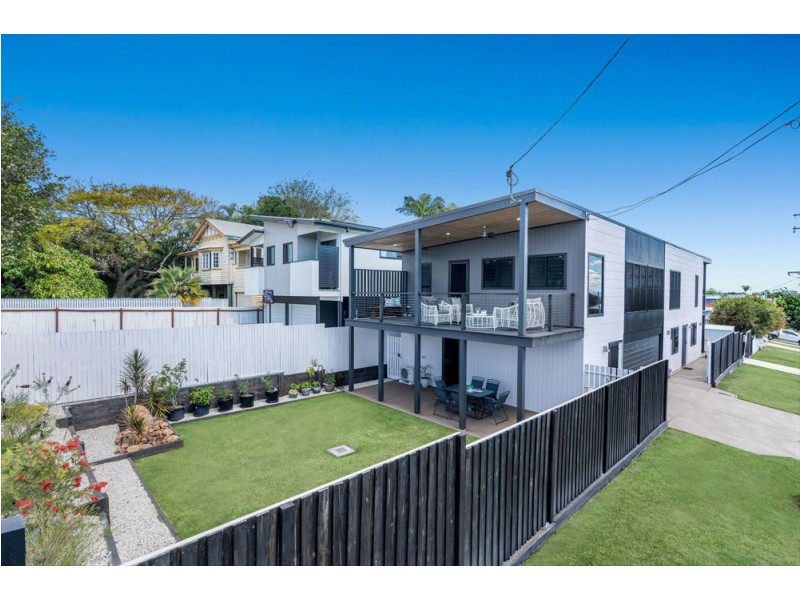 122 Wynnum North Road, Wynnum QLD 4178