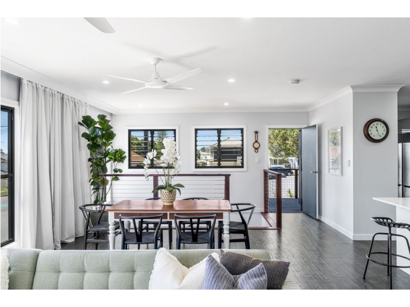 122 Wynnum North Road, Wynnum QLD 4178