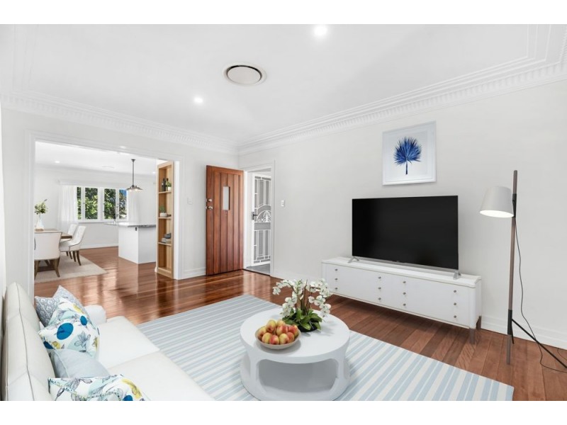 269 Whites Road, Lota QLD 4179