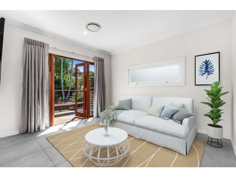 269 Whites Road, Lota QLD 4179