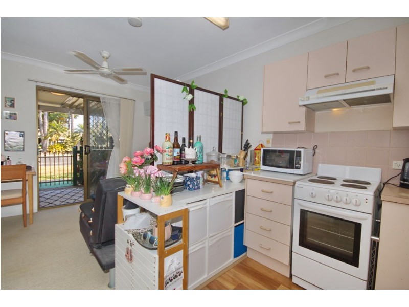30/15 Carmichael Court, Wynnum West QLD 4178