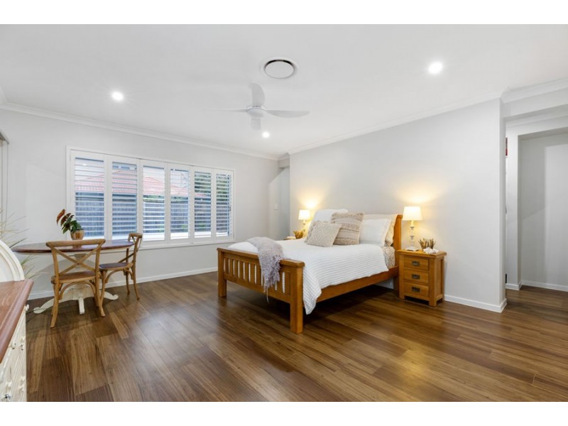 4 Brush Box Place, Wakerley QLD 4154