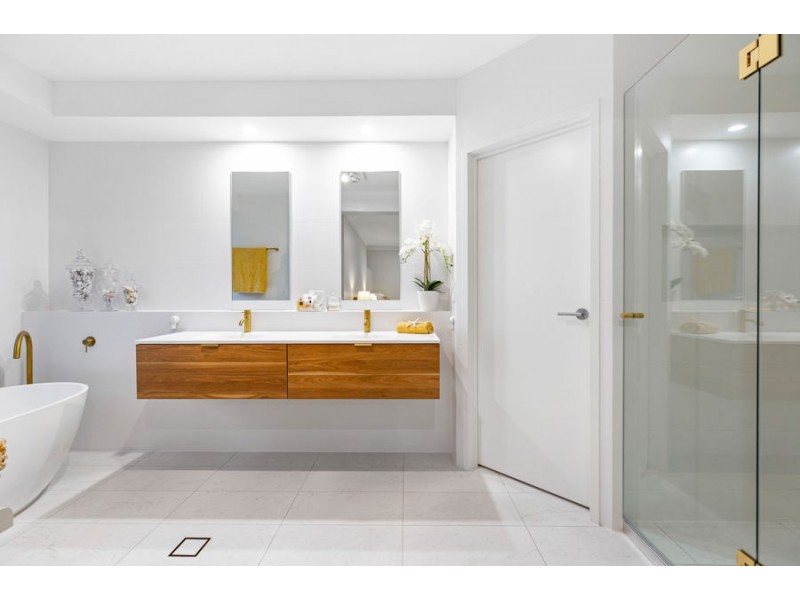 4 Brush Box Place, Wakerley QLD 4154