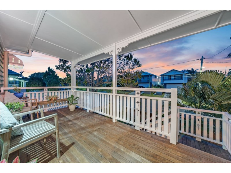 21 Parkview Avenue, Wynnum QLD 4178