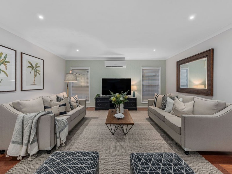 46 Lachlan Drive, Wakerley QLD 4154