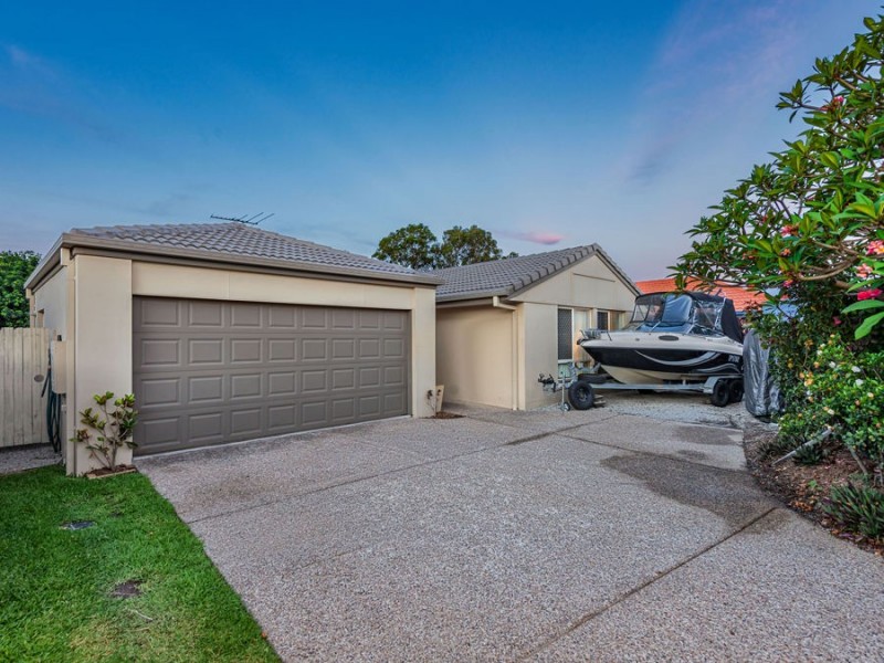21 Friend Street, Wakerley QLD 4154