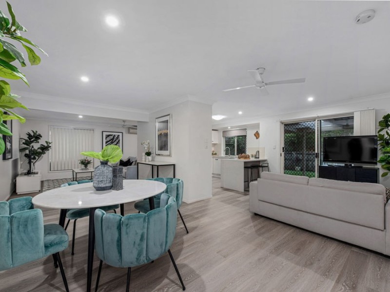 21 Friend Street, Wakerley QLD 4154