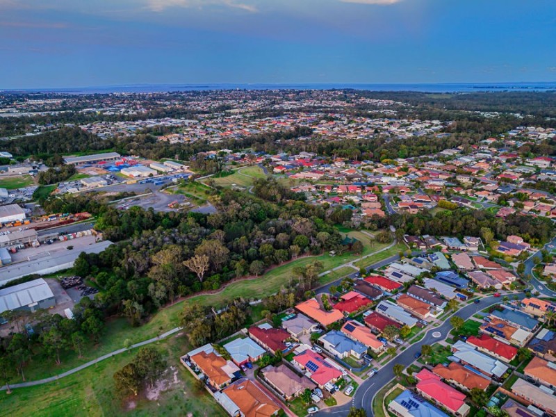 21 Friend Street, Wakerley QLD 4154