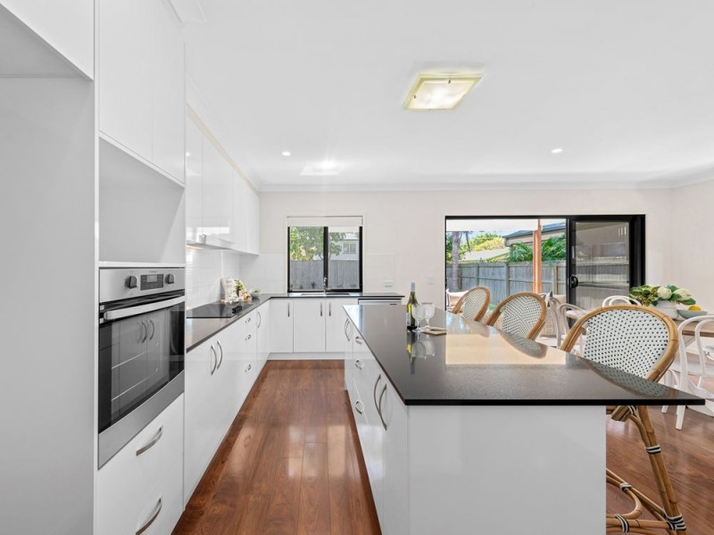 9 Richard Street, Lota QLD 4179