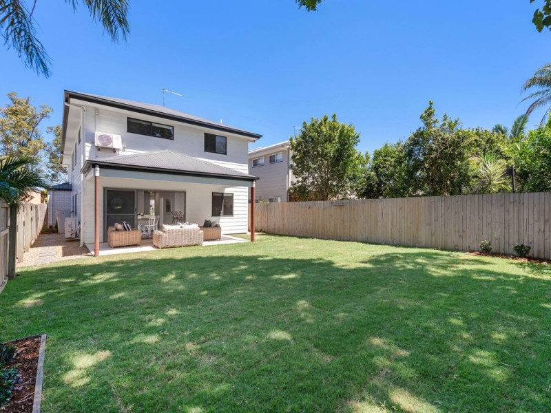 9 Richard Street, Lota QLD 4179