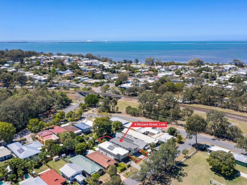 9 Richard Street, Lota QLD 4179