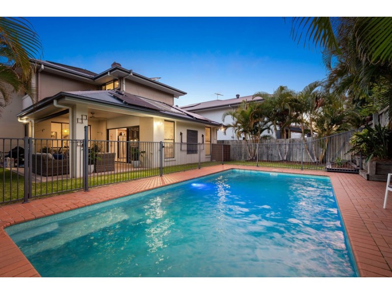 3 Chipping Close, Wakerley QLD 4154