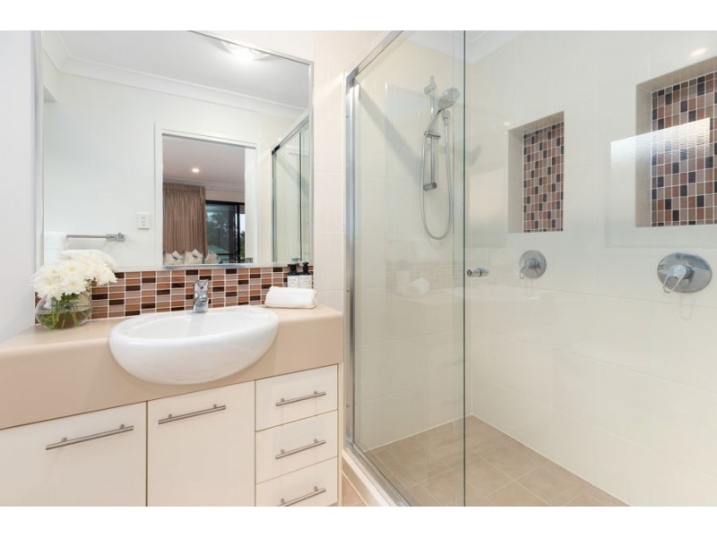 3 Chipping Close, Wakerley QLD 4154