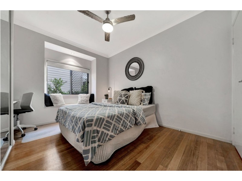 1 Norland Street, Wynnum QLD 4178