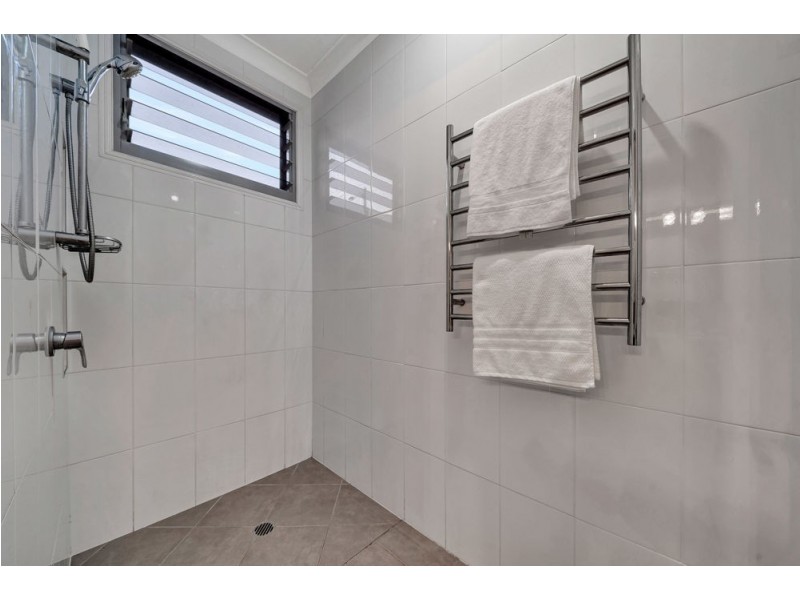 1 Norland Street, Wynnum QLD 4178