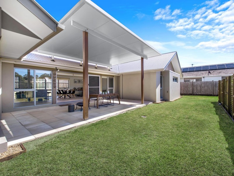 10 Franklin Street, Wakerley QLD 4154