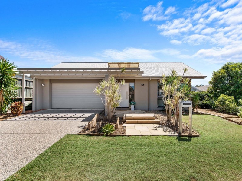 10 Franklin Street, Wakerley QLD 4154