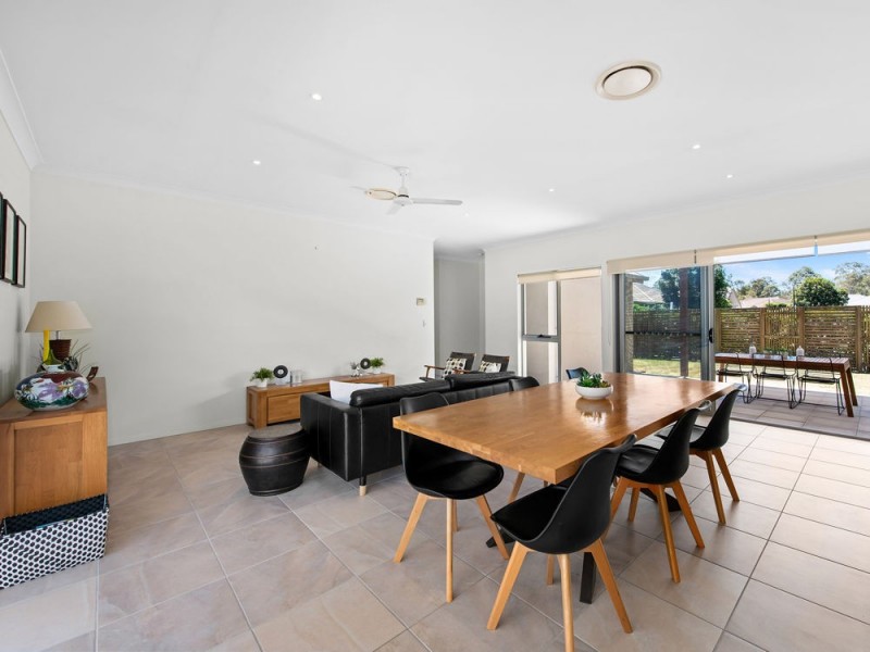 10 Franklin Street, Wakerley QLD 4154
