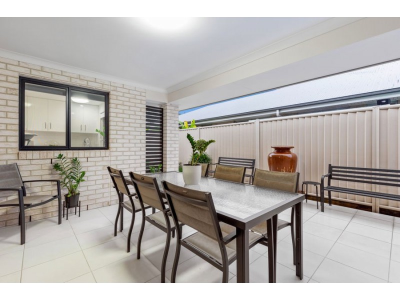 10 Radunz Place, Birkdale QLD 4159