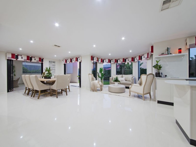 30 Balgowlah Street, Wakerley QLD 4154