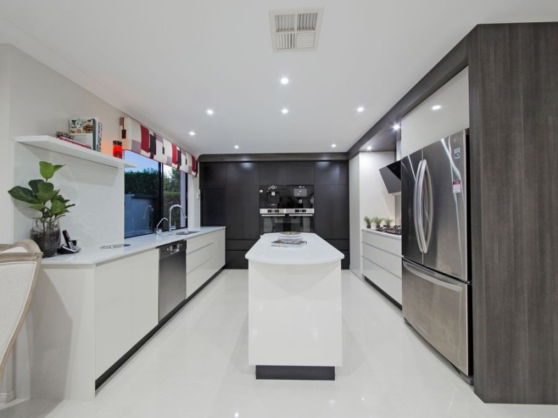 30 Balgowlah Street, Wakerley QLD 4154