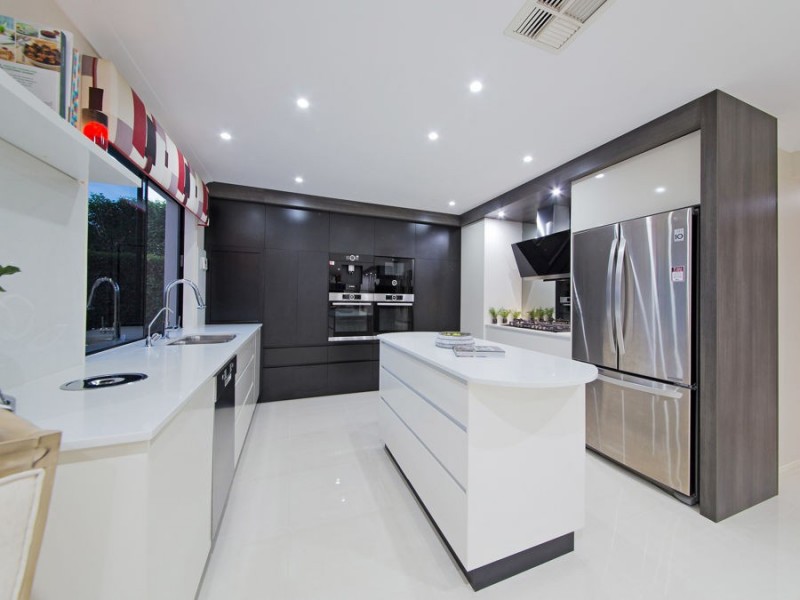 30 Balgowlah Street, Wakerley QLD 4154