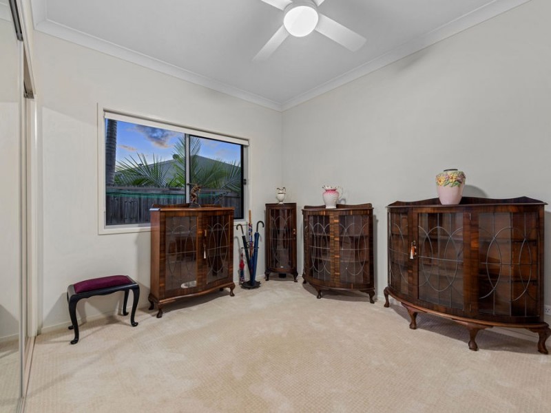 2 Lachlan Drive, Wakerley QLD 4154