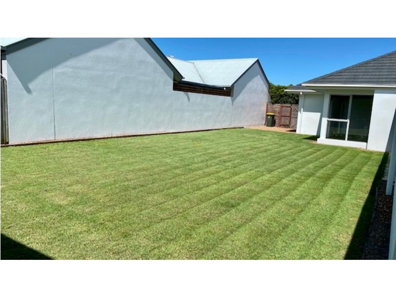 12 Watervale Parade, Wakerley QLD 4154