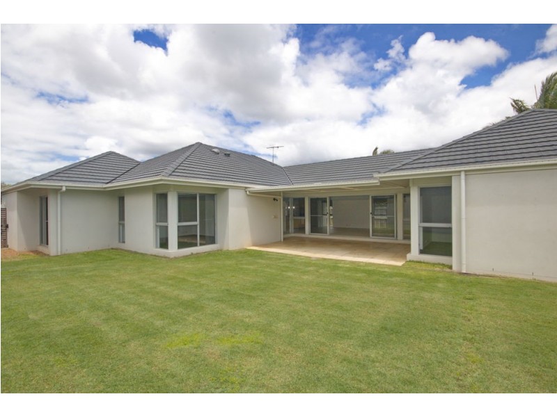 12 Watervale Parade, Wakerley QLD 4154