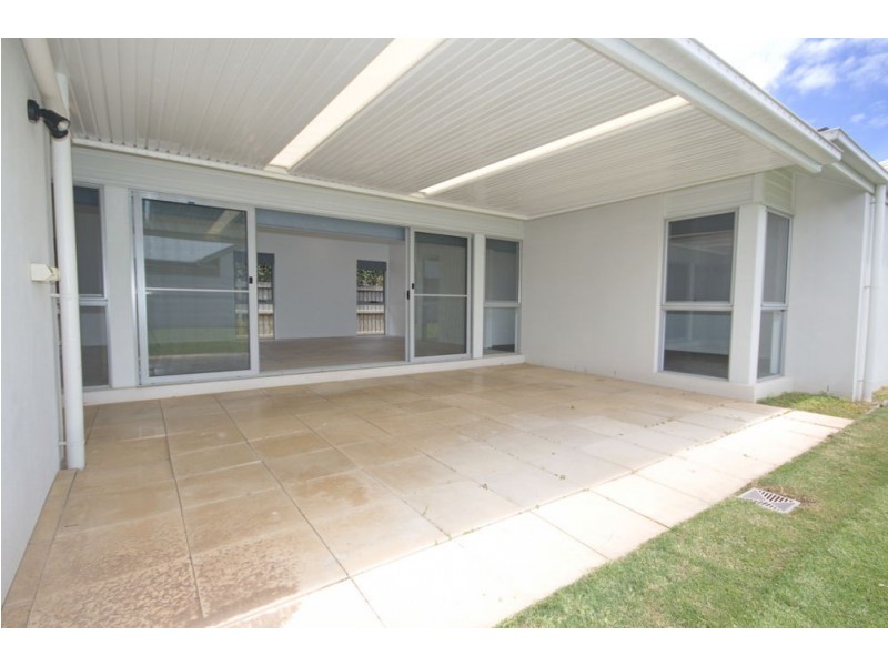 12 Watervale Parade, Wakerley QLD 4154