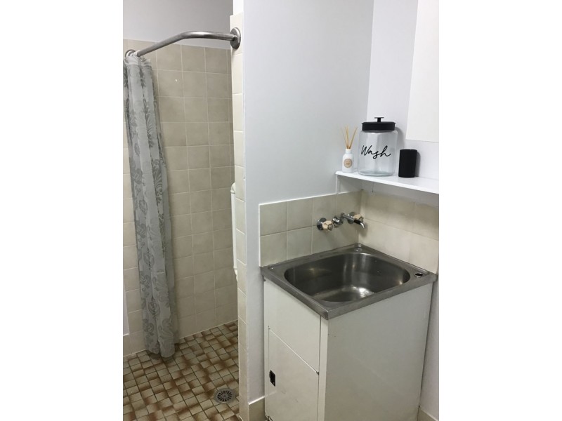 57/15 Carmichael Court, Wynnum West QLD 4178